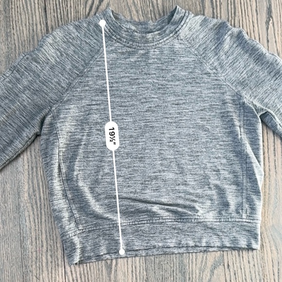 Lululemon Gray Cropped Pullover Size 6 - Picture 8 of 8